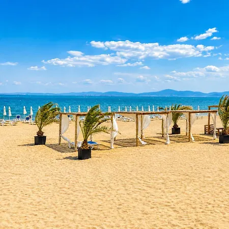 Διαμέρισμα Sunset Resort- First Line & Pool - Private Ap